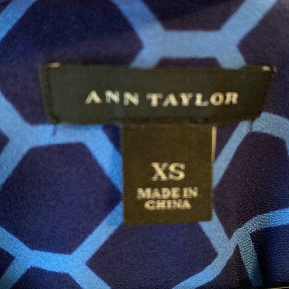 Ann Taylor Blouse - Picture 2 of 11